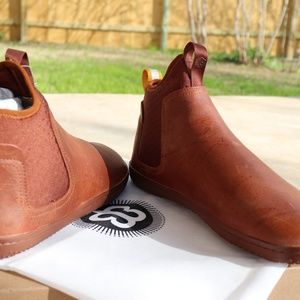 Vivobarefoot Men's City Proof (brand new)